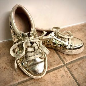 Children’s Place Sequins patent leather shoes